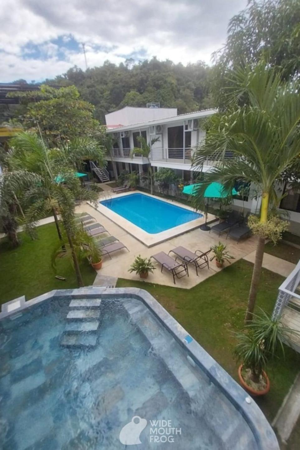 Private Fully Furnished Home At Wide Mouth Frog Hostel ケポス エクステリア 写真